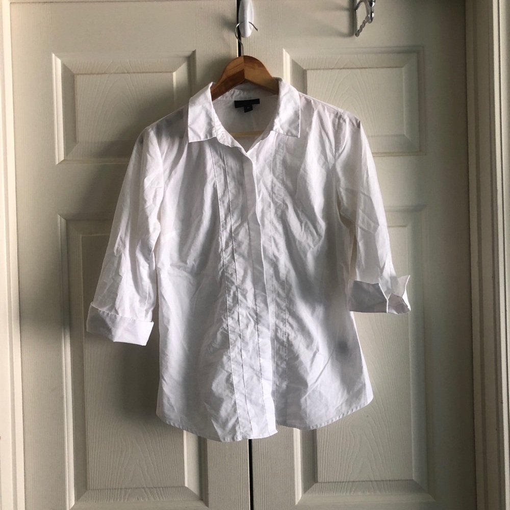 Worthington Button Down Shirt